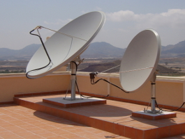 Antenas parabolicas Águilas